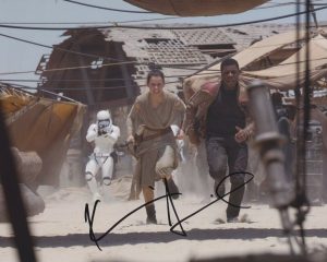 KEVIN SMITH SIGNED STAR WARS THE FORCE AWAKENS 8X10 PHOTO 3 COLLECTIBLE MEMORABILIA
