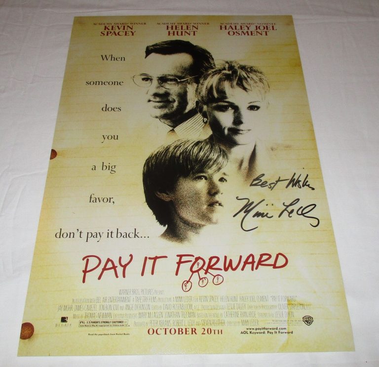MIMI LEDER SIGNED PAY IT FORWARD 12X18 MOVIE POSTER COLLECTIBLE MEMORABILIA