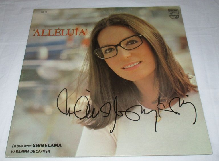 NANA MOUSKOURI SIGNED ALLELUIA VINYL RECORD COLLECTIBLE MEMORABILIA