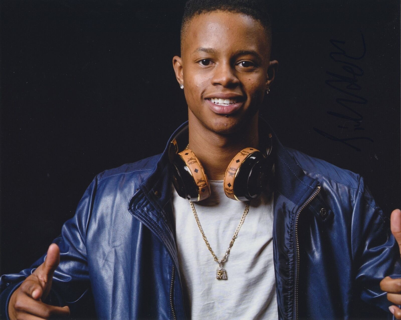 Richard Hawk SILENTO SIGNED 8X10 PHOTO RICHARD HAWK | Autographia