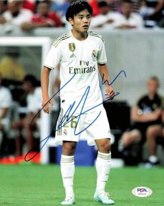 TAKEFUSO KUBO SIGNED 8×10 PHOTO PSA/DNA REAL MADRID SOCCER COLLECTIBLE MEMORABILIA