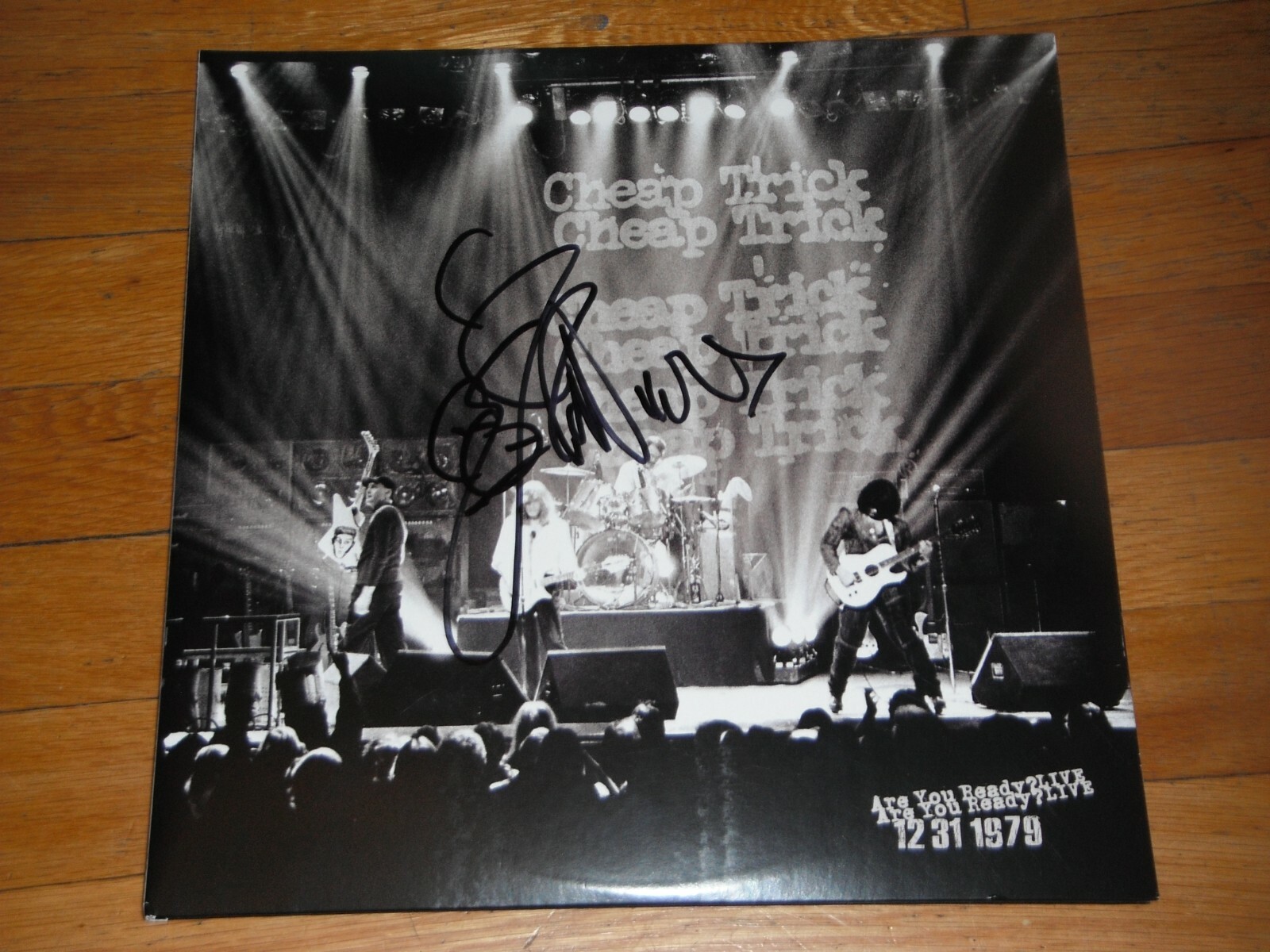 CHEAP TRICK RICK NIELSEN SIGNED RECORD STORE DAY 12/31/1979 LIVE VINYL ALBUM