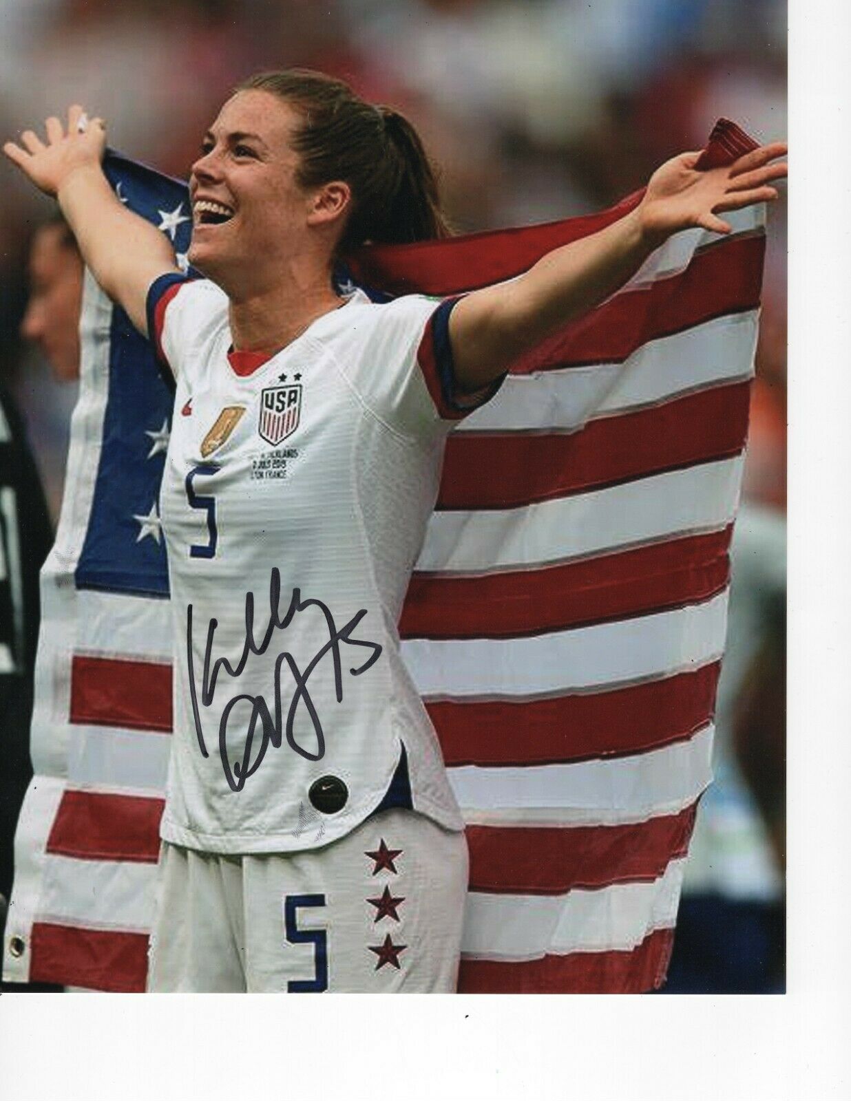 TEAM USA KELLY OHARA SIGNED HOLDING FLAG 8X10 | Autographia