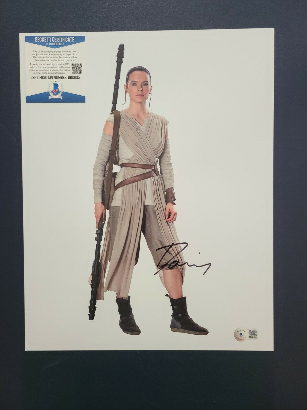Daisy Ridley Signed Star Wars The Force Awakens 8x10 Photo 4 Rey Beckett BAS 