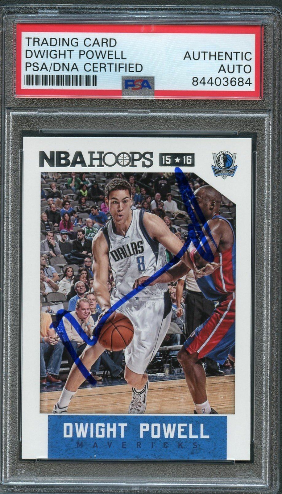 2015-16 NBA Hoops #199 Dwight Powell Card AUTO PSA Slabbed Mavericks