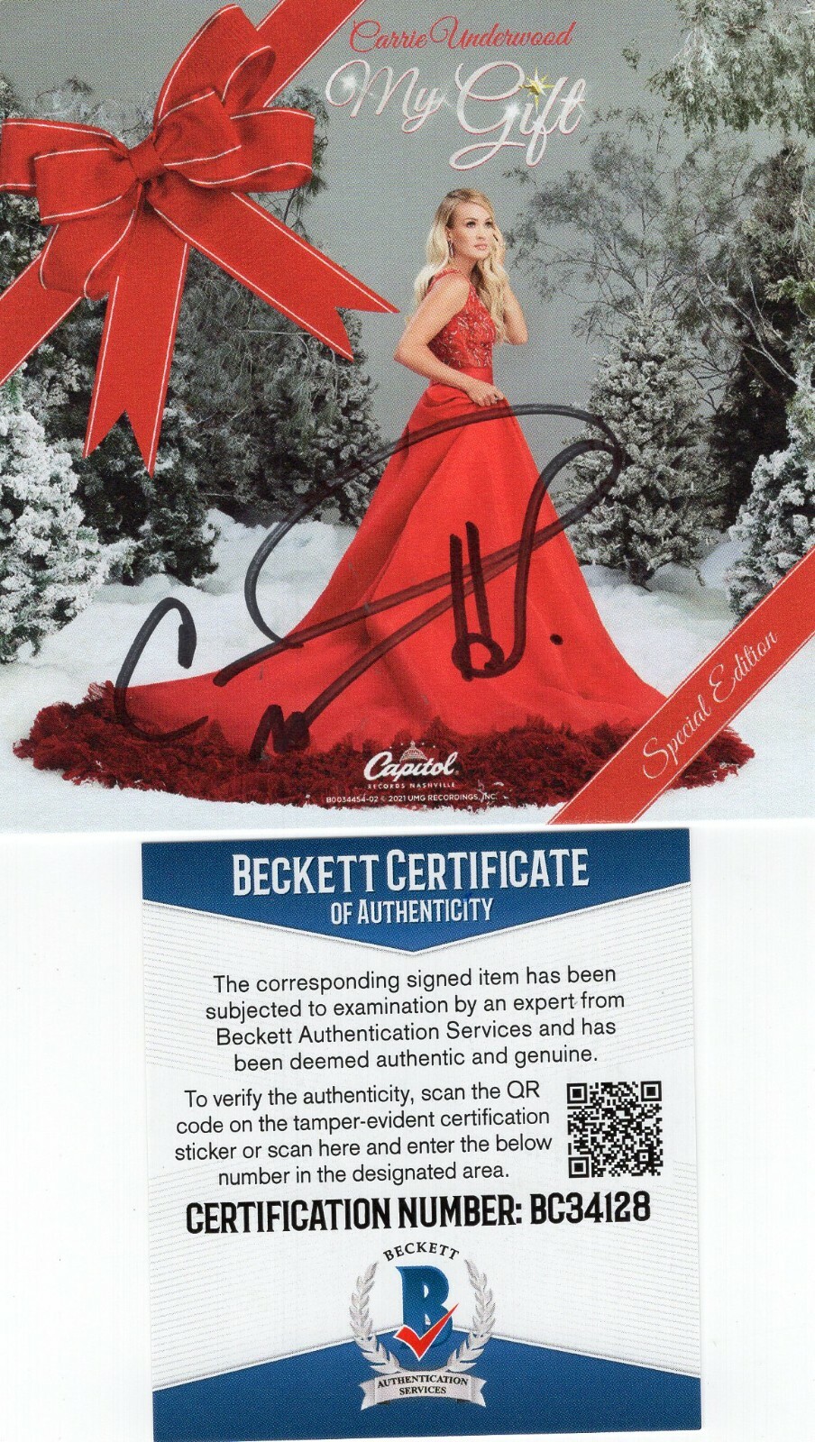 Carrie Underwood Signed My Gift CD Cover w/Beckett COA BC34128 Authentic
