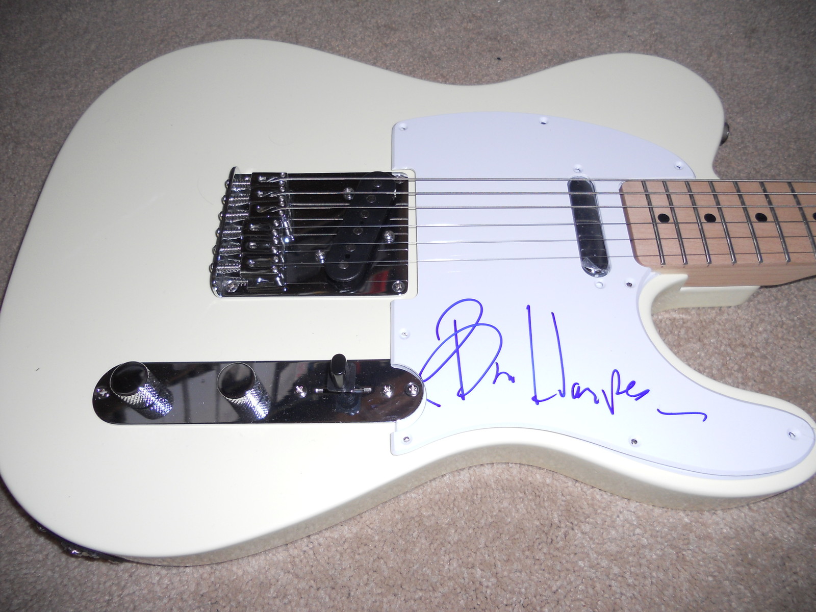 Ben Harper IP Signed Autographed Guitar PSA Guaranteed