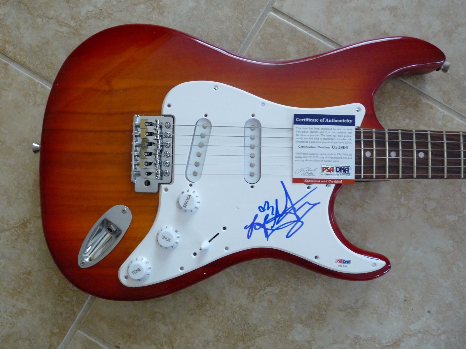 Leann Rimes Sexy Signed Autographed Guitar Country Music PSA Certified