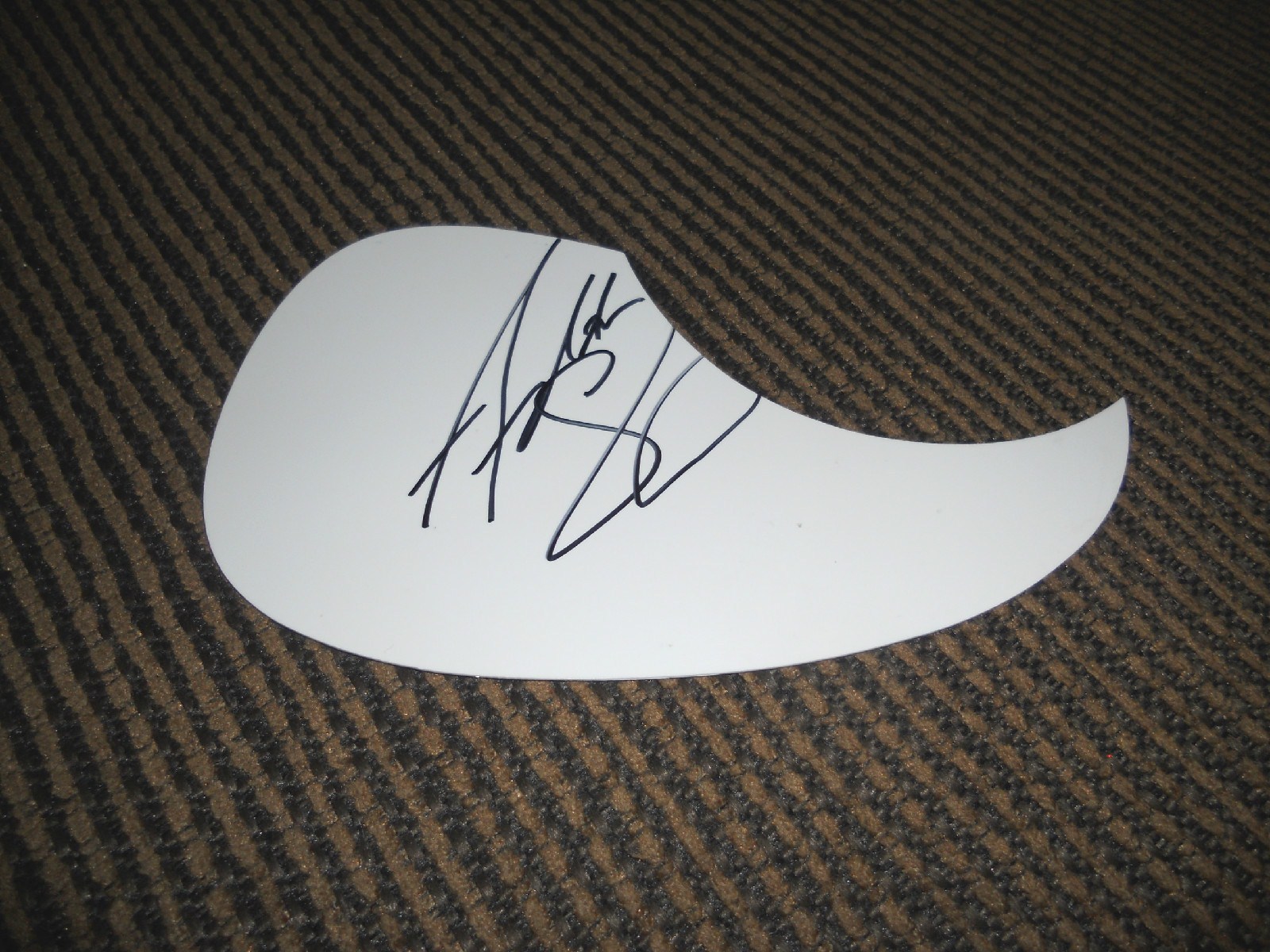 ASHTON SHEPHERD AUTOGRAPHED SIGNED COUNTRY MUSIC GUITAR PICKGUARD PSA GUARANTEE COLLECTIBLE MEMORABILIA