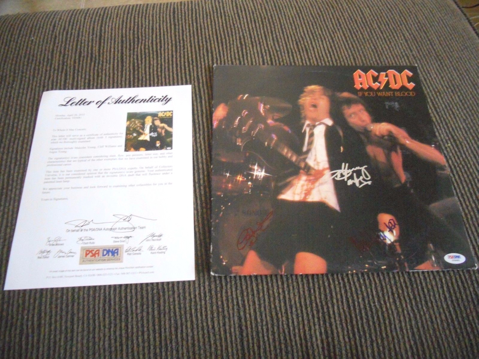 AC/DC If You Want Blood Angus & Malcolm Young +Cliff Signed LP PSA Certified