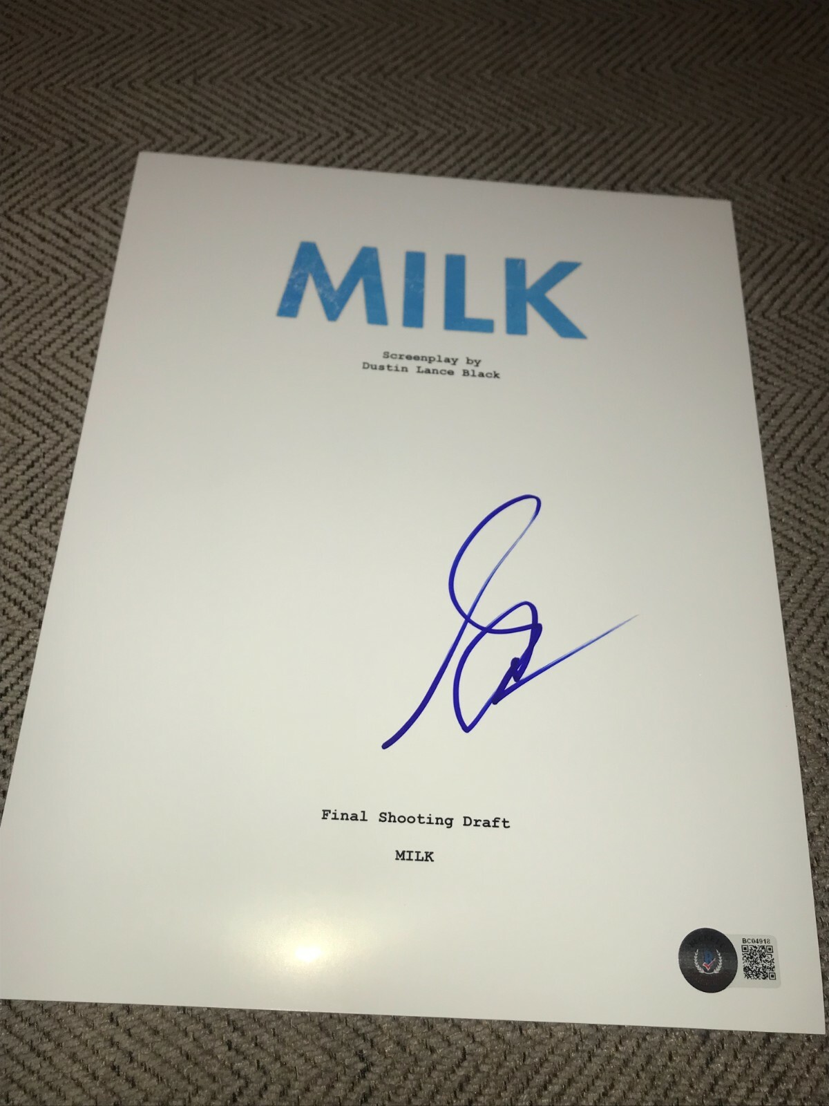 SEAN PENN SIGNED AUTOGRAPH MOVIE SCRIPT MILK FULL SCRIPT OSCARS BECKETT BAS F