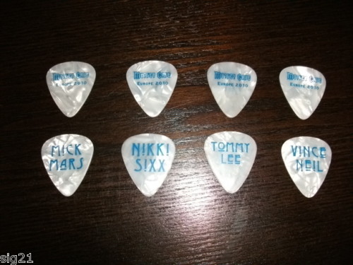 Motley Crue 4 Guitar Pick Set Europe 2010 Blue On Pearl