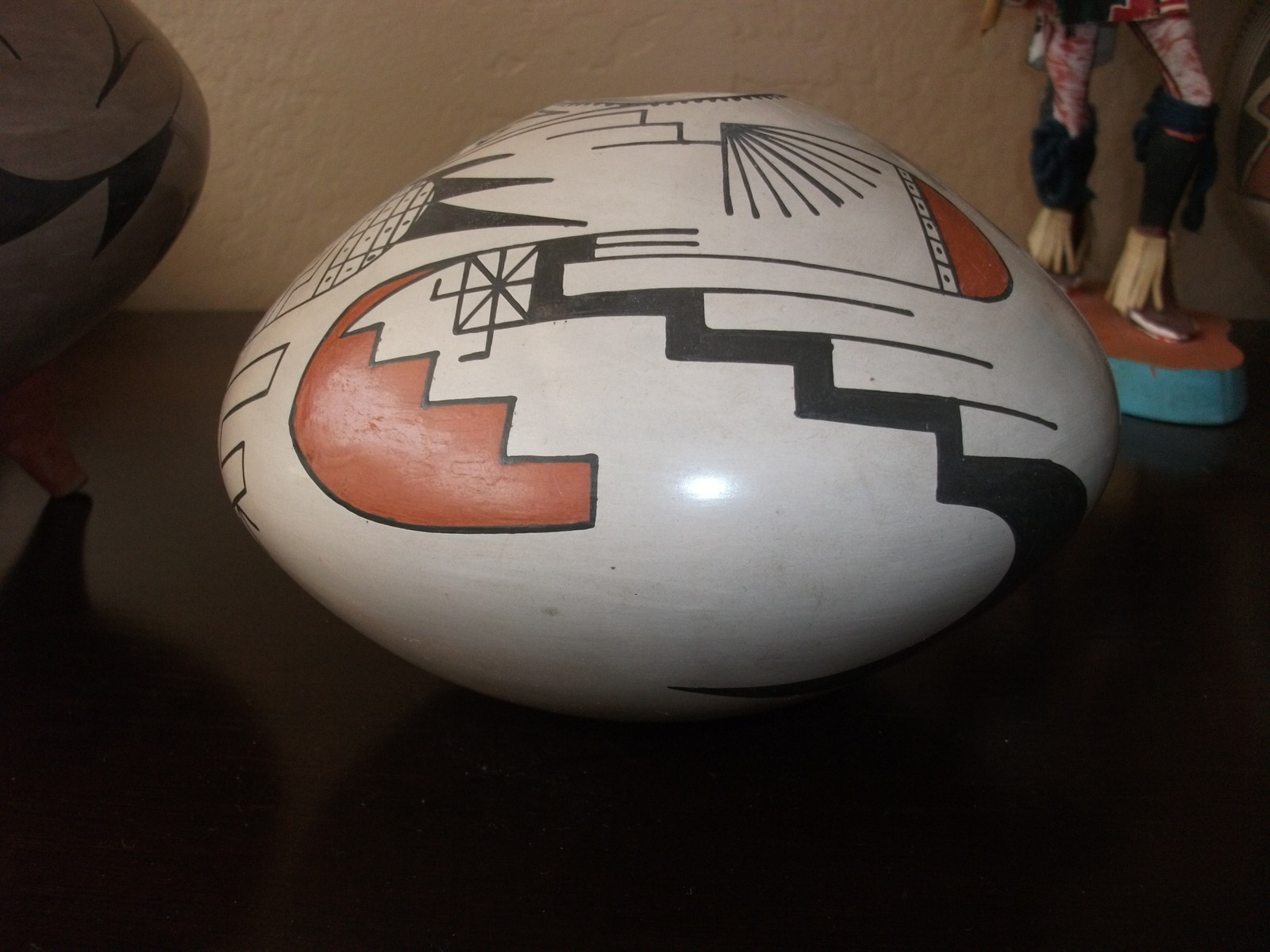 Jose Quezada Mata Ortiz Pottery Olla Mexico Tan Black Signed Handmade