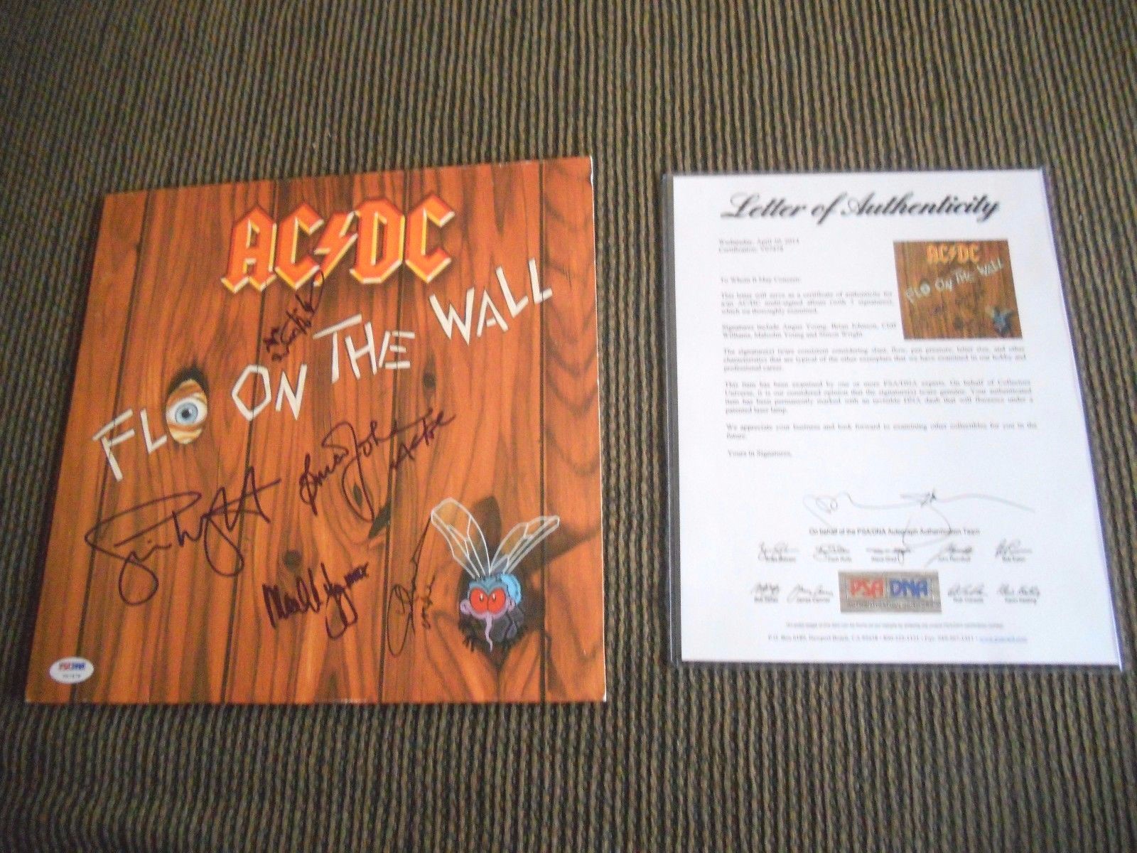 AC/DC Fly On The Wall Angus Malcolm Brian Cliff Simon Signed LP PSA Certified