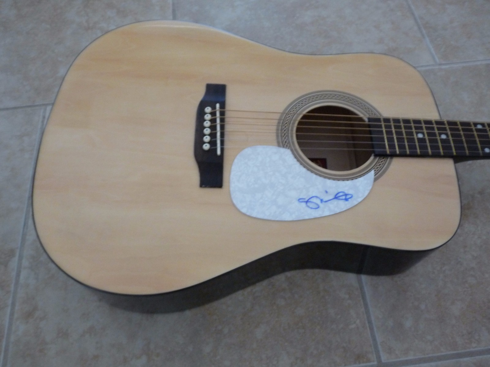 Shawn Colvin Signed Autographed Acoustic Guitar PSA Guaranteed