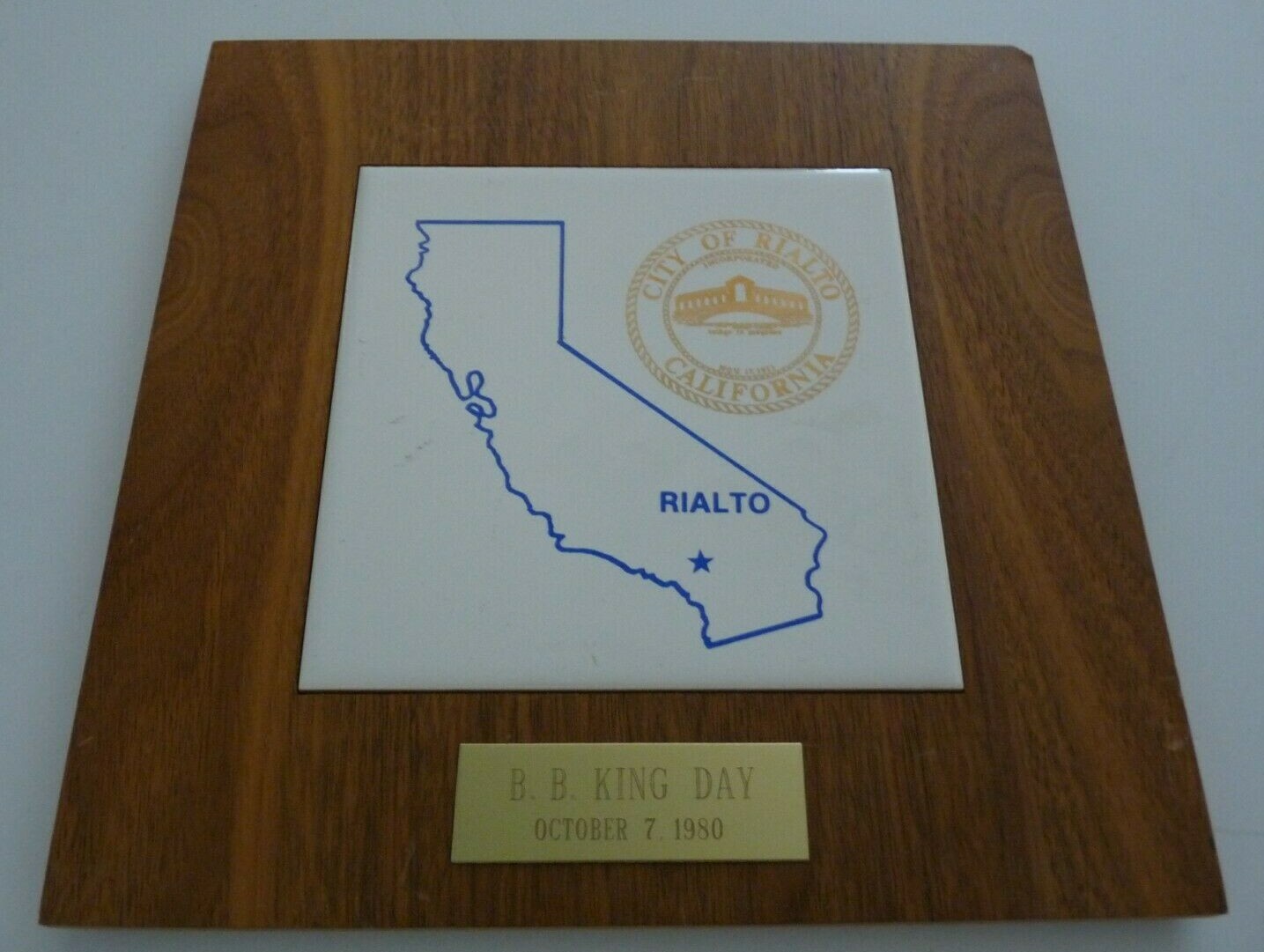 BB King OWNED 1980 Rialto, CA BB King Day Award Plaque JULIEN'S Estate Auction