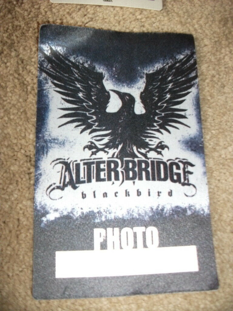 ALTER BRIDGE BLACKBIRD PHOTO TOUR BACKSTAGE CONCERT PASS COLLECTIBLE MEMORABILIA