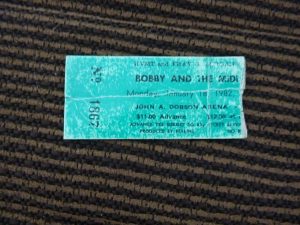 BOBBY & THE MIDNITES GRATEFUL DEAD WEIR JAN 18 1982 USED CONCERT TICKET STUB COLLECTIBLE MEMORABILIA