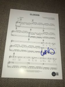 CHRIS MARTIN SIGNED AUTOGRAPH SHEET MUSIC COLDPLAY “CLOCKS” BECKETT BAS COA D COLLECTIBLE MEMORABILIA
