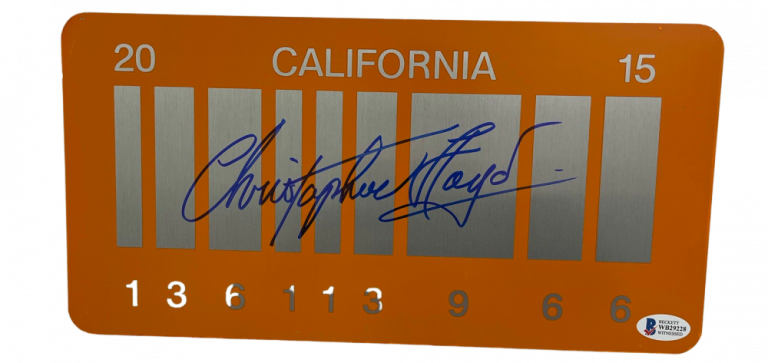 CHRISTOPHER LLOYD SIGNED BACK TO THE FUTURE PART 2 LICENSE PLATE AUTO BECKETT H COLLECTIBLE MEMORABILIA