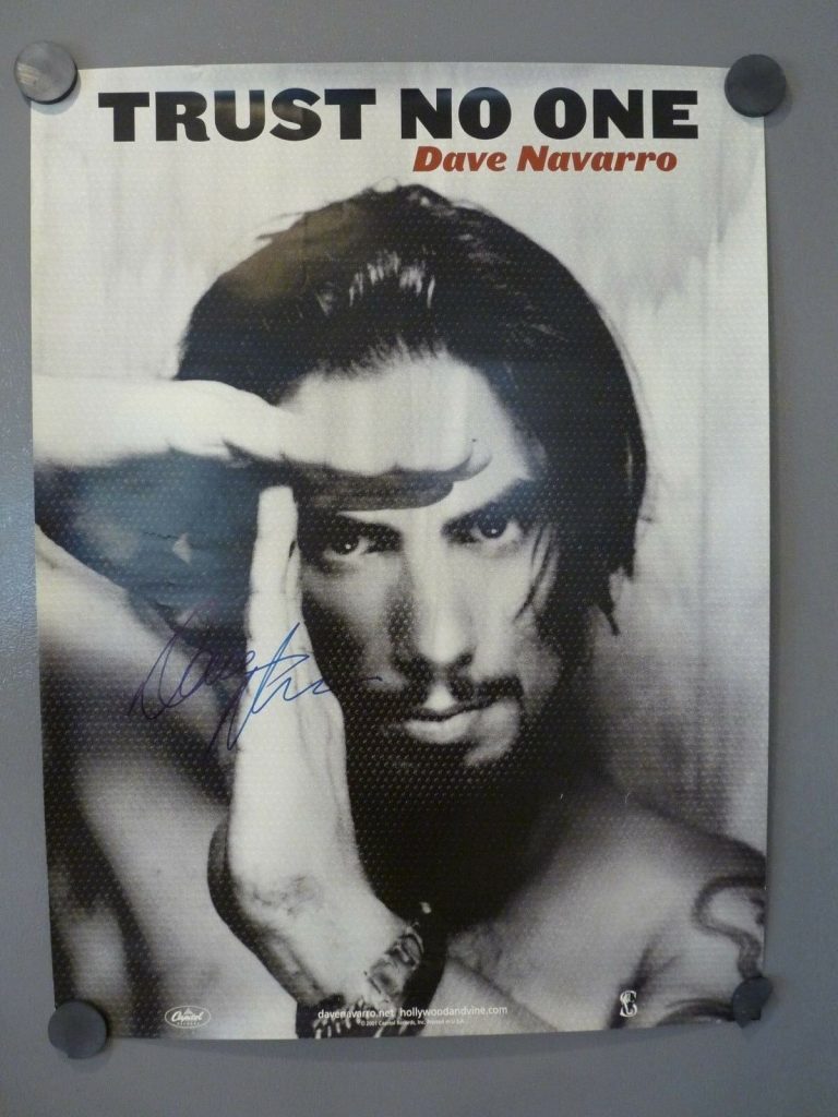 DAVE NAVARO SIGNED AUTOGRAPHED 18×24 TRUST NO ONE POSTER BAS CERTIFIED COLLECTIBLE MEMORABILIA