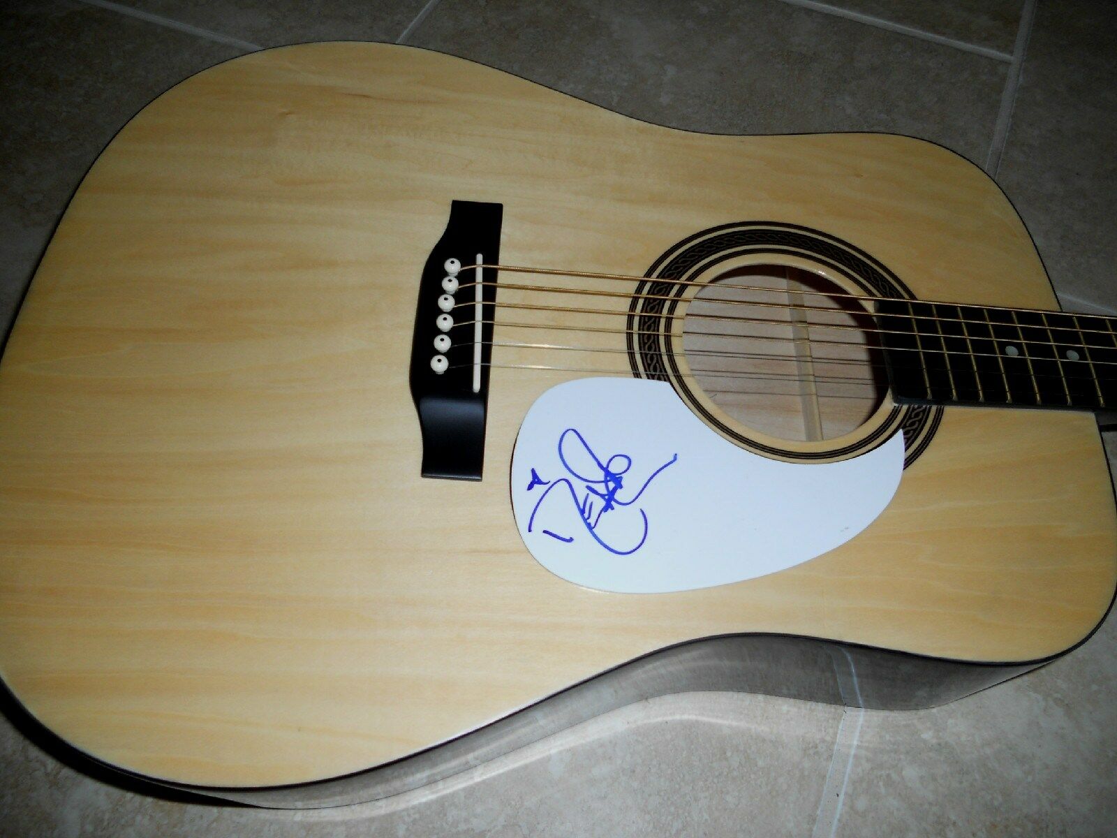 Deana Carter Signed Autographed Acoustic Guitar PSA Guaranteed Coutry Music