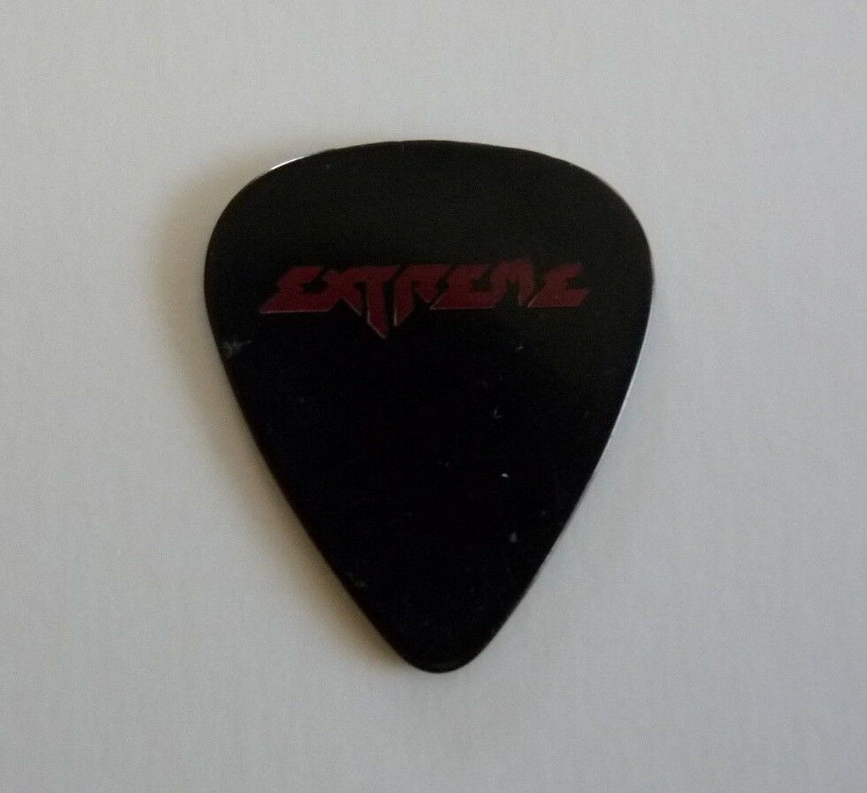 EXTREME NUNO BETTENCOURT 1991 PORNOGRAFFITTI TOUR ISSUED GUITAR PICK ...