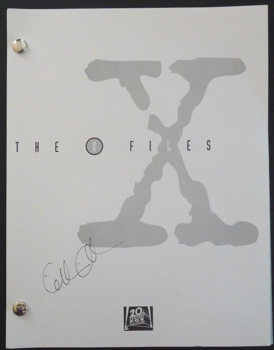 Gillian Anderson Signed Season 9 ‘underneath X Files Script Original