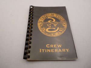 GUNS & ROSES RARE 1992 STADIUM CONCERT TOUR CREW 1 ITINERARY BOOK W METALLICA COLLECTIBLE MEMORABILIA