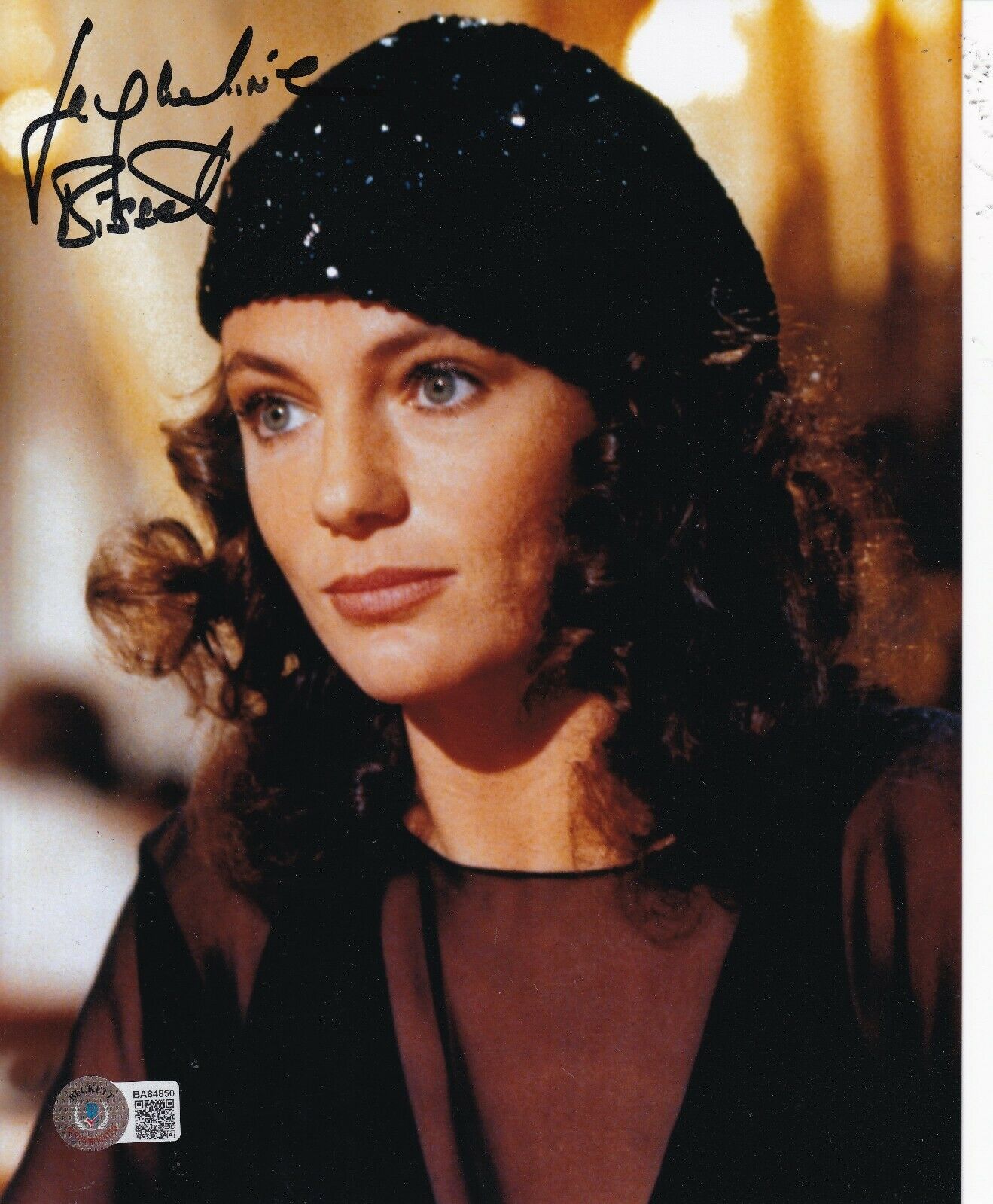 JACQUELINE BISSET signed (CASINO ROYALE) Actress 8X10 photo BECKETT BAS ...