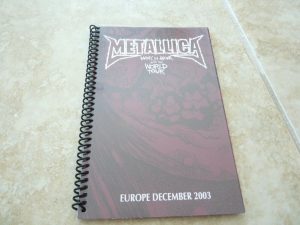 METALLICA MADLY IN ANGER EUROPE DECEMBER 2003 BAND CONCERT TOUR ITINERARY BOOK COLLECTIBLE MEMORABILIA