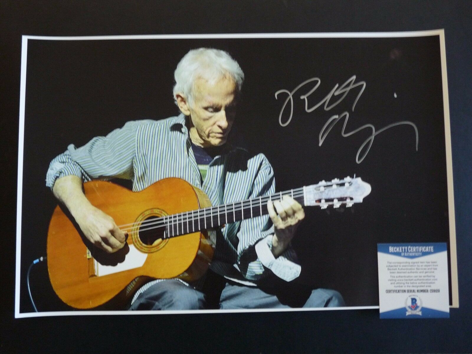 ROBBY KRIEGER THE DOORS SIGNED AUTOGRAPHED 11×17 PHOTO BECKETT CERTIFIED #4 COLLECTIBLE MEMORABILIA