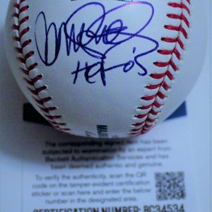 Ryne Sandbereg Signed Official Hall of Fame Baseball w/Beckett COA BC34534 CUBS