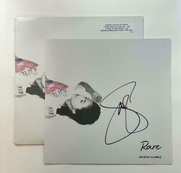 SELENA GOMEZ SIGNED AUTOGRAPH 12X12 LE ALBUM FLAT LITHOGRAPH W/ RARE RECORD COLLECTIBLE MEMORABILIA