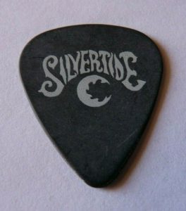SILVERTIDE MARK MELCHIORRE JR VINTAGE CONCERT TOUR ISSUED GUITAR PICK COLLECTIBLE MEMORABILIA