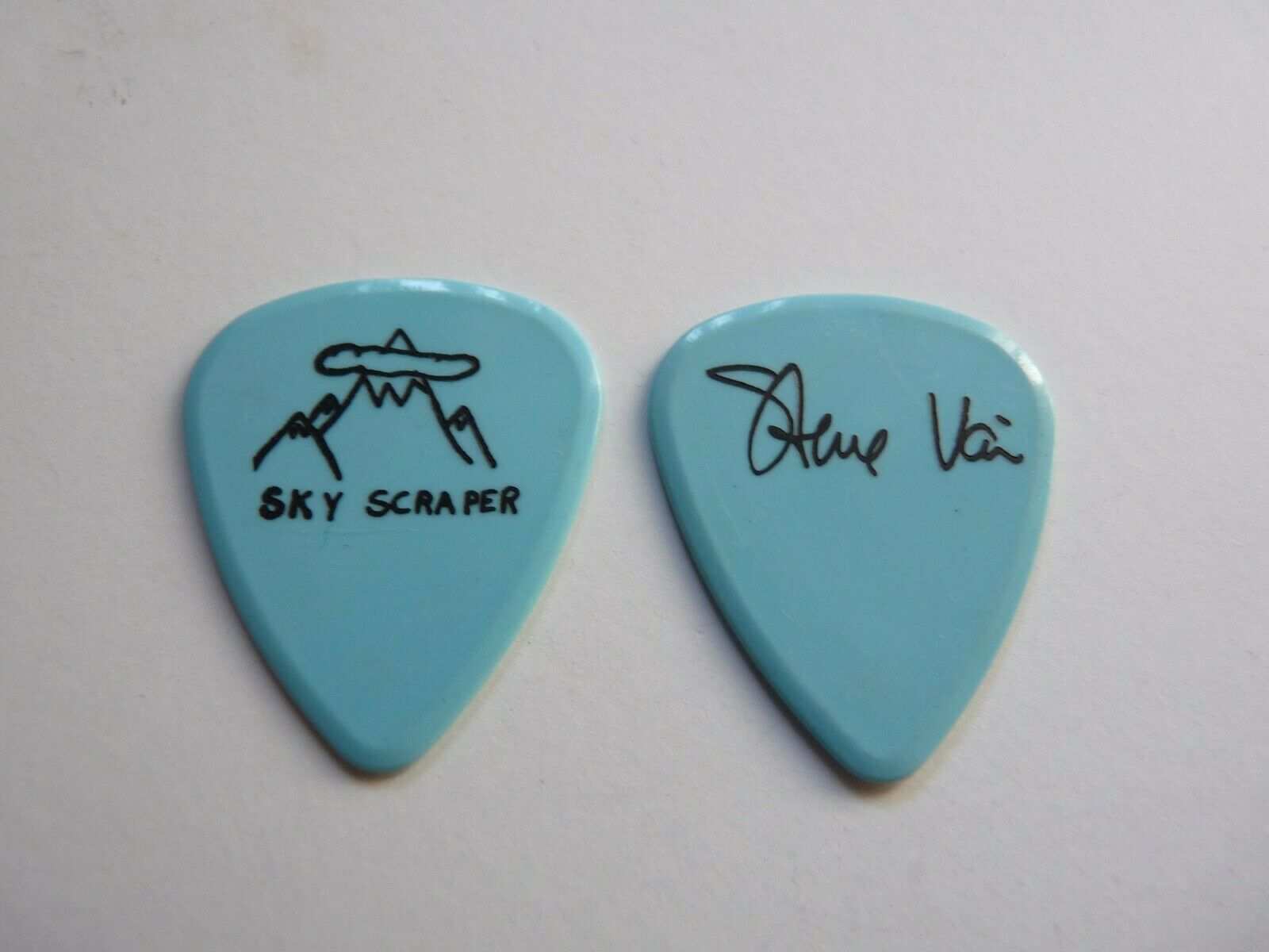 STEVE VAI DAVID LEE ROTH SKY SCRAPER 1988 TOUR ISSUED GUITAR PICK LIGHT ...