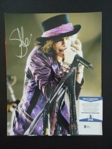 STEVEN TYLER AEROSMITH SEXY SIGNED AUTOGRAPHED 11×14 PHOTO BAS CERTIFIED #12 F1 COLLECTIBLE MEMORABILIA