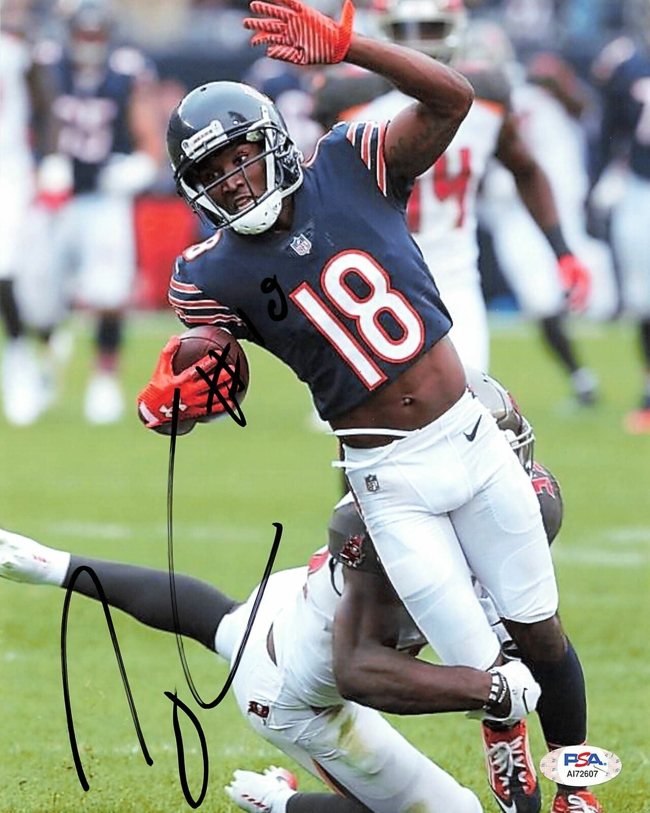 TAYLOR GABRIEL SIGNED 8×10 PHOTO PSA/DNA CHICAGO BEARS AUTOGRAPHED COLLECTIBLE MEMORABILIA