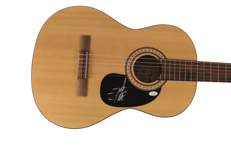 THOMAS RHETT SIGNED AUTOGRAPH FULL SIZE FENDER ACOUSTIC GUITAR FULLSIGNATURE JSA COLLECTIBLE MEMORABILIA