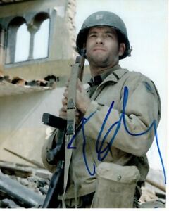 TOM HANKS SIGNED SAVING PRIVATE RYAN PHOTO W/ HOLOGRAM COA COLLECTIBLE MEMORABILIA