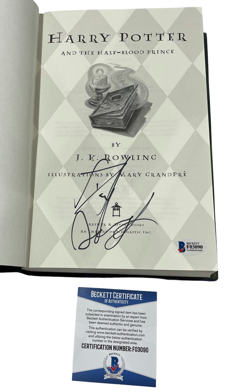 DANIEL RADCLIFFE SIGNED HARRY POTTER AND THE HALF-BLOOD PRINCE BOOK BECKETT A