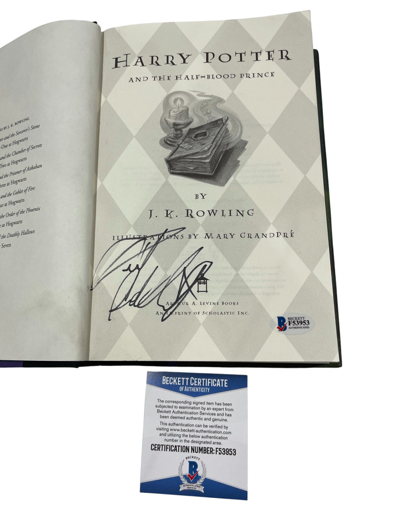 DANIEL RADCLIFFE SIGNED HARRY POTTER AND THE HALF-BLOOD PRINCE BOOK BECKETT K