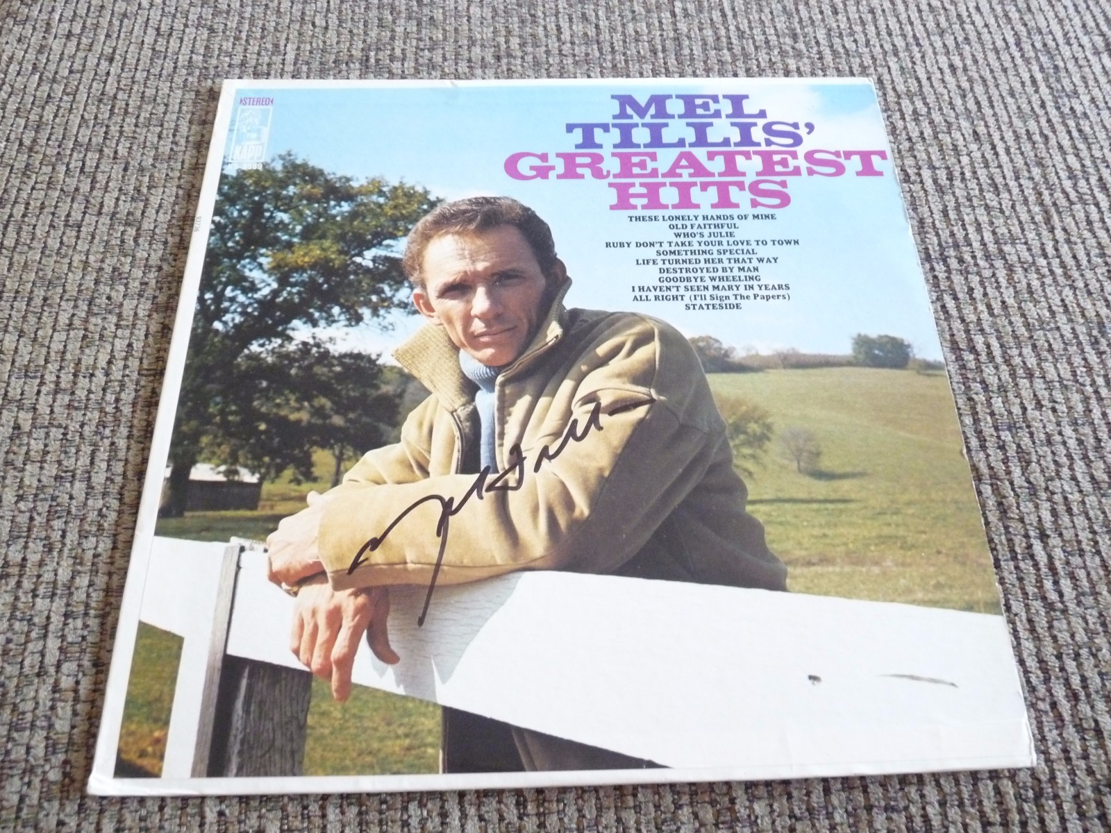 Mel Tillis Greatest Hits Signed Autographed LP Album PSA Guaranteed