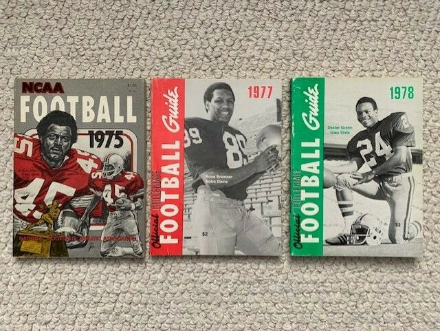 1975+1977+1978 COLLEGE FOOTBALL GUIDES LOT OF 3 VINTAGE ARCHIE GRIFFIN COLLECTIBLE MEMORABILIA