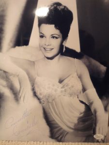ANNETTE FUNICELLLO HAND SIGNED OVERSIZED 11×14 PHOTO YOUNG+STUNNING JSA COLLECTIBLE MEMORABILIA