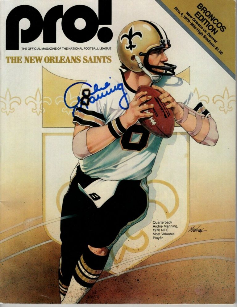 ARCHIE MANNING SIGNED 1979 BRONCOS EDITION NFL MAGAZINE SUPER RARE!!!! COLLECTIBLE MEMORABILIA