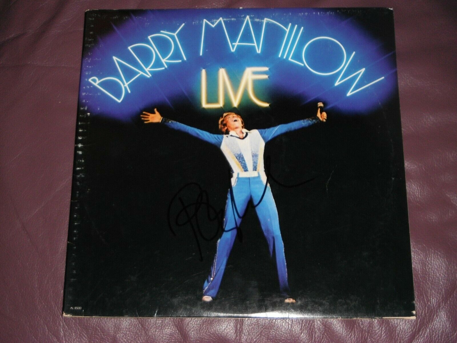 BARRY MANILOW SIGNED LIVE VINYL ALBUM LEGEND RIDERS TO THE STARS   Barry Manilow Signed Live Vinyl Album Legend Riders To The Stars Autograph Collectible Memorabilia 384635805121 