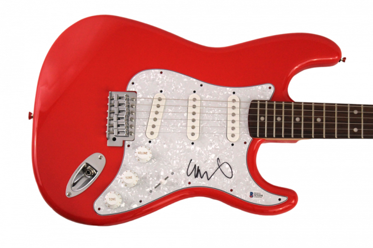 CHRIS MARTIN SIGNED AUTOGRAPH FULL SIZE RED FENDER ELECTRIC GUITAR COLDPLAY BAS COLLECTIBLE MEMORABILIA