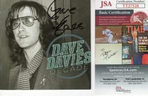 DAVE DAVIES HAND SIGNED CD BOOKLET LEGENDARY MUSICIAN THE KINKS JSA COLLECTIBLE MEMORABILIA