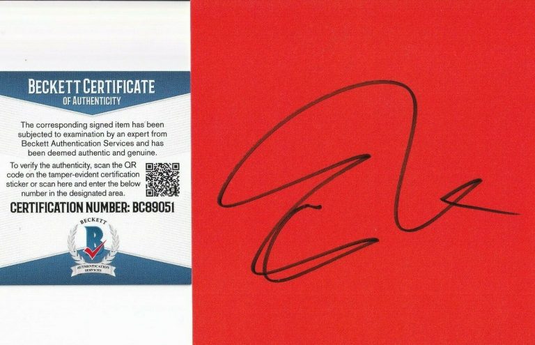 ED SHEERAN SIGNED (=) BRAND NEW CD COVER 4×4 ART CARD BECKETT BAS BC89051 COLLECTIBLE MEMORABILIA